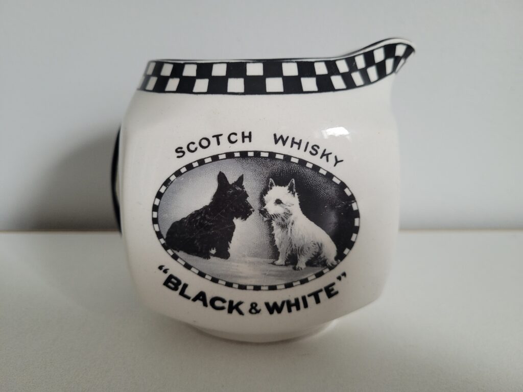 Scotch Whisky Black & White Arklow Jug