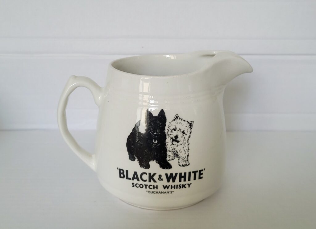 Scotch Whisky Black & White Arklow Jug